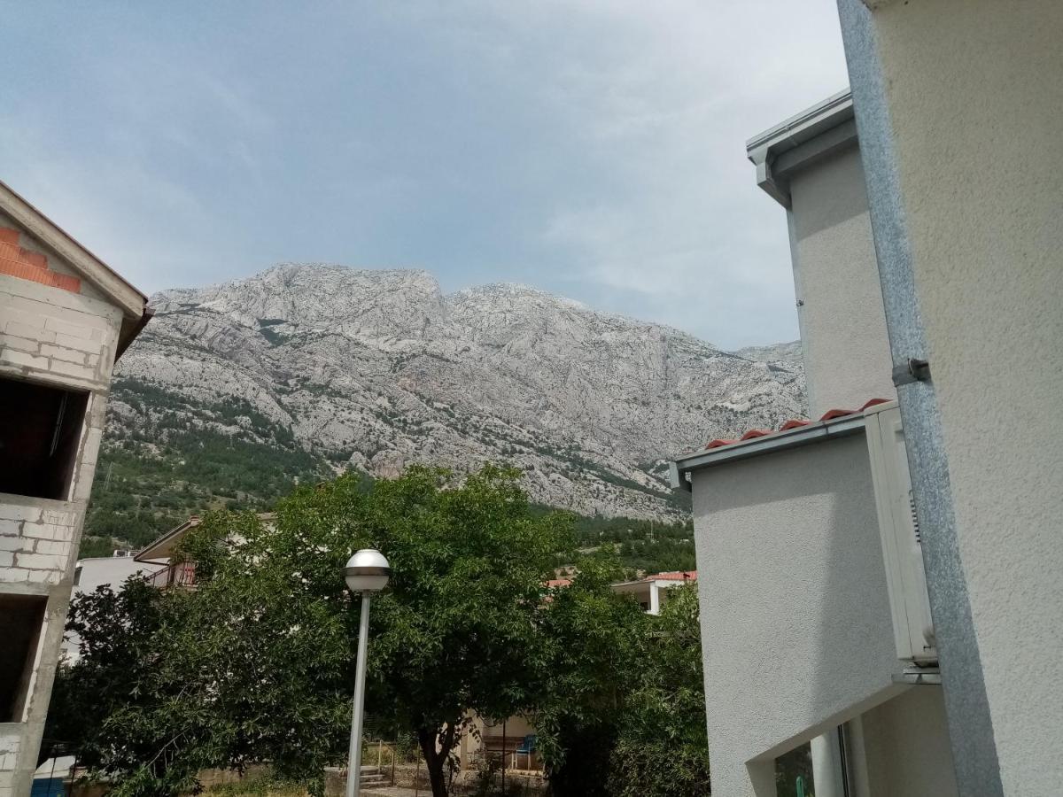 Apartments Iva Baška Voda Exteriör bild